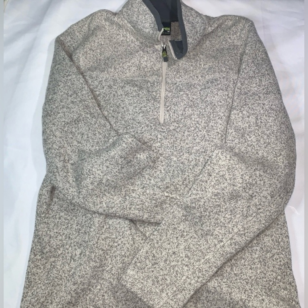 Koppen Men's Pullover Layer Gray Warm Cozy 1/4 Zip Medium Sweater Shirt